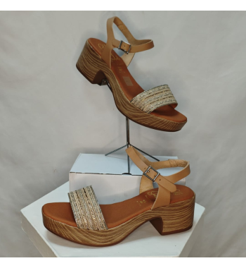 SANDALIA DE TACÓN
