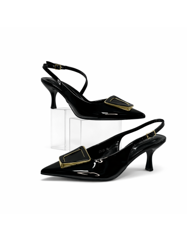 SALÓN NEGRO CHAROL DETALLE DORADO